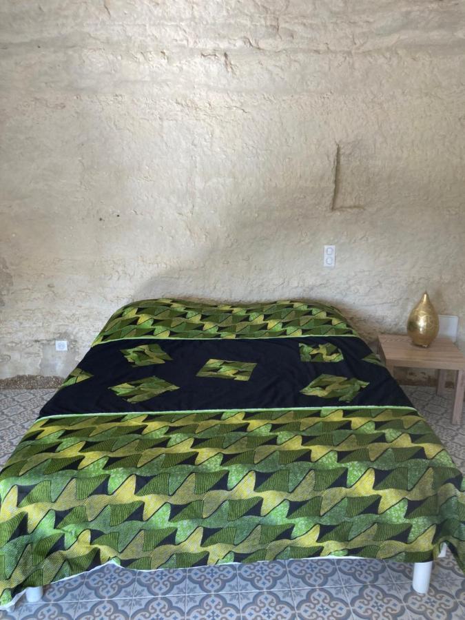 Nuit Insolite Dans Une Troglodyte ! Villa Nazelles-Negron Екстериор снимка